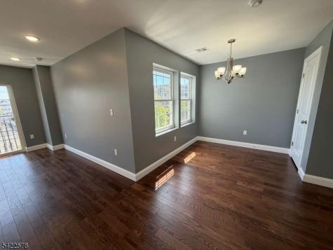 225 S 9th Street Newark NJ 07103