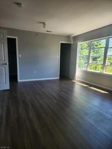 744 S 12th Street Newark NJ 07103