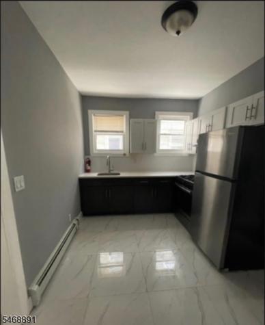 27 Schuyler Terrace East Orange NJ 07017