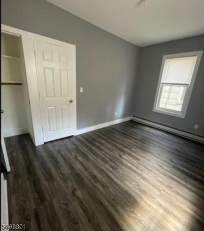 27 Schuyler Terrace East Orange NJ 07017