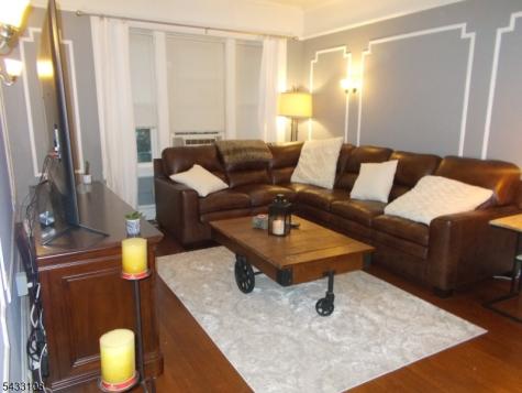 42 Holly Cranford NJ 07016