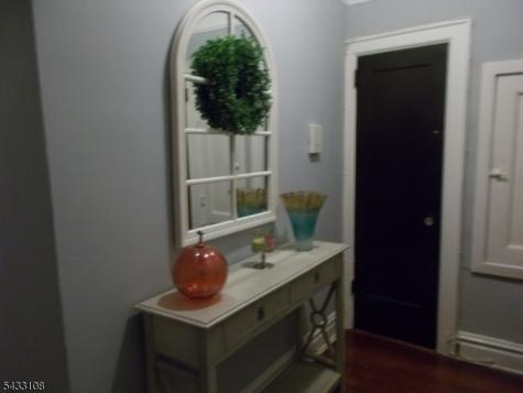 42 Holly Cranford NJ 07016