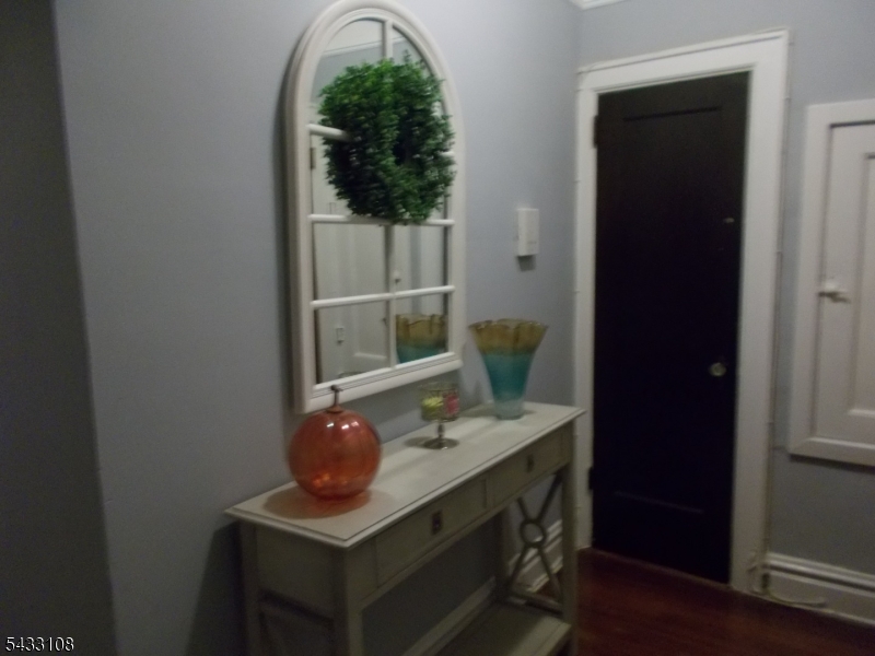 42 Holly Cranford NJ 07016