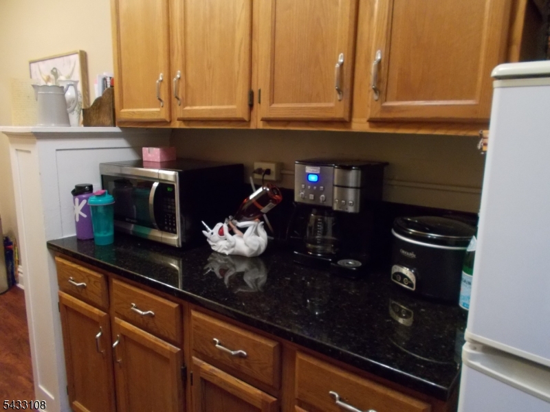 42 Holly Cranford NJ 07016