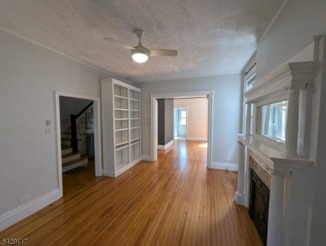 124 2ND Avenue Newark NJ 07104