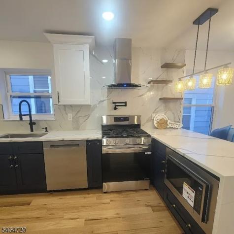 11 S 17th Street East Orange NJ 07018