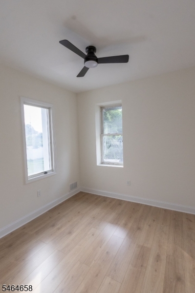337 W Clay Avenue Roselle Park NJ 07204