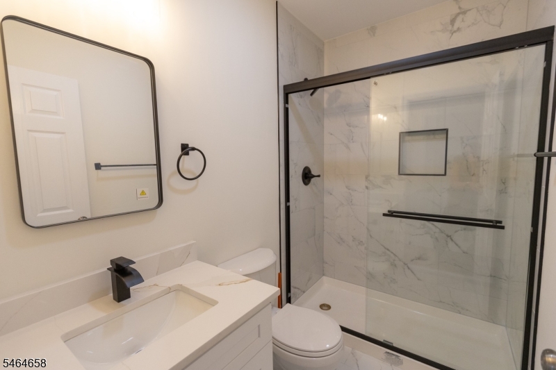 337 W Clay Avenue Roselle Park NJ 07204