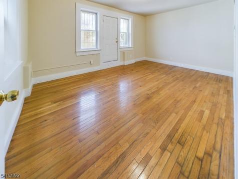 413 Dodd Street East Orange NJ 07017