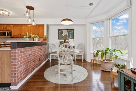 18 Pond Ridge Drive Clinton NJ 08809