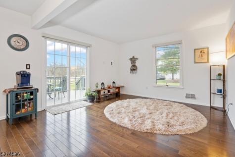 18 Pond Ridge Drive Clinton NJ 08809