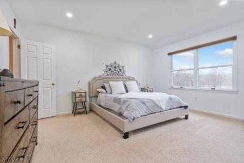 18 Pond Ridge Drive Clinton NJ 08809