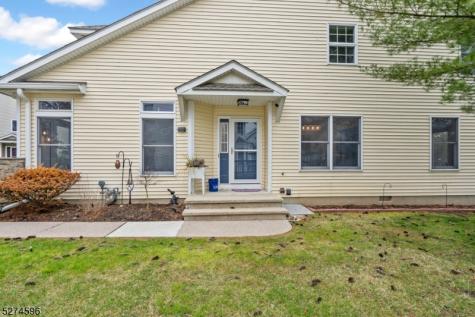 18 Pond Ridge Drive Clinton NJ 08809
