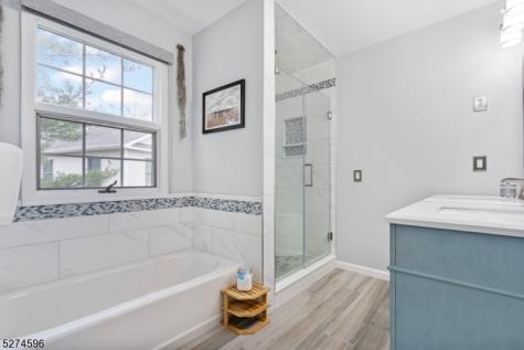 18 Pond Ridge Drive Clinton NJ 08809
