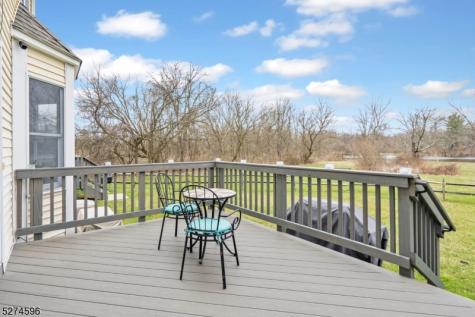 18 Pond Ridge Drive Clinton NJ 08809