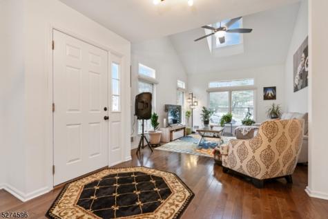 18 Pond Ridge Drive Clinton NJ 08809