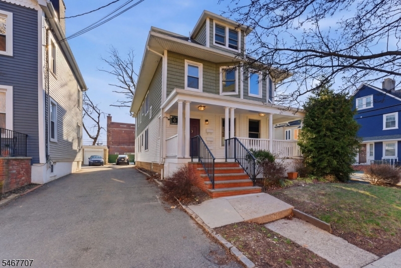 16 Munn Street Montclair NJ 07042