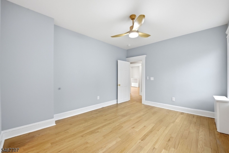 16 Munn Street Montclair NJ 07042