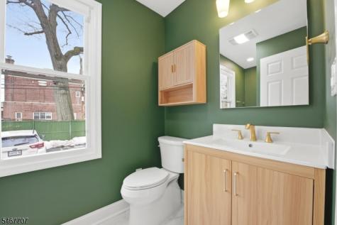 16 Munn Street Montclair NJ 07042