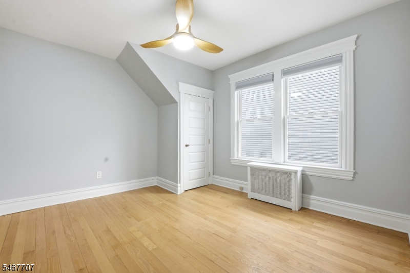 16 Munn Street Montclair NJ 07042