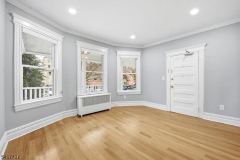 16 Munn Street Montclair NJ 07042