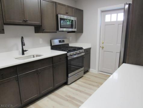 4 Fairfield Avenue West Caldwell NJ 07006