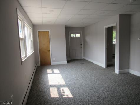 4 Fairfield Avenue West Caldwell NJ 07006