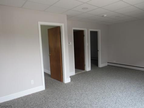 4 Fairfield Avenue West Caldwell NJ 07006