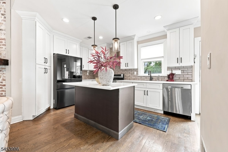 64 Montague Place Montclair NJ 07042