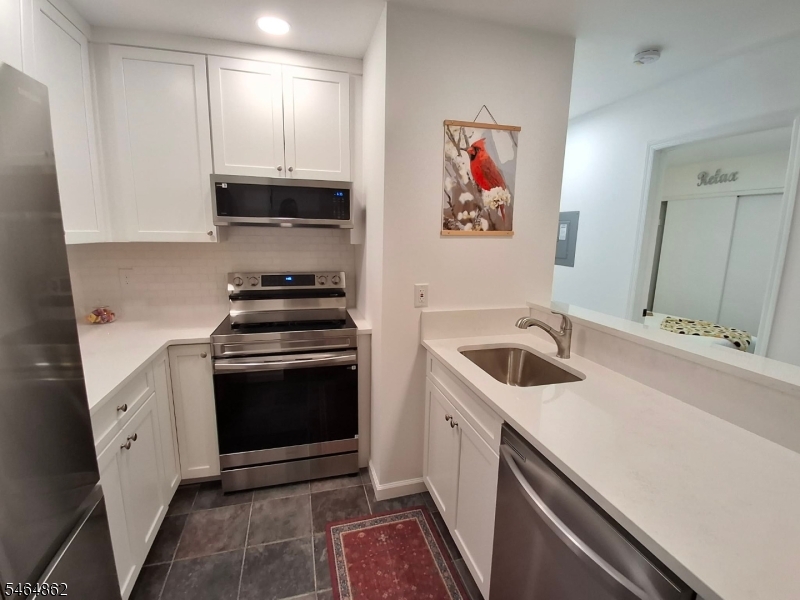 26 Larkspur Court Bedminster NJ 07921