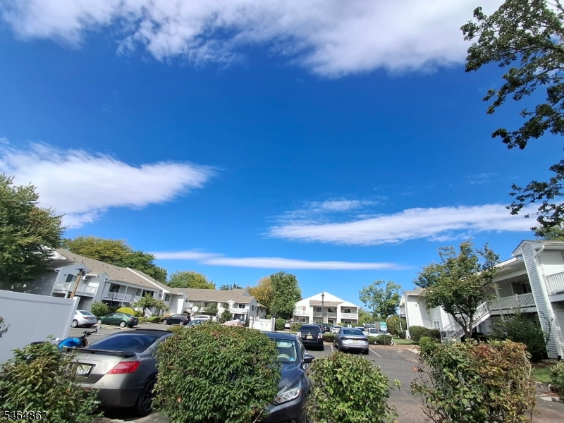 26 Larkspur Court Bedminster NJ 07921