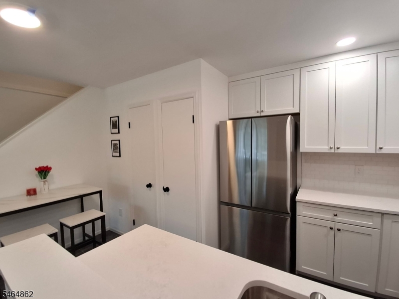 26 Larkspur Court Bedminster NJ 07921