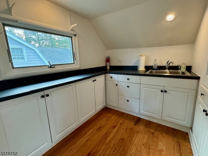 218 Park Street Montclair NJ 07042
