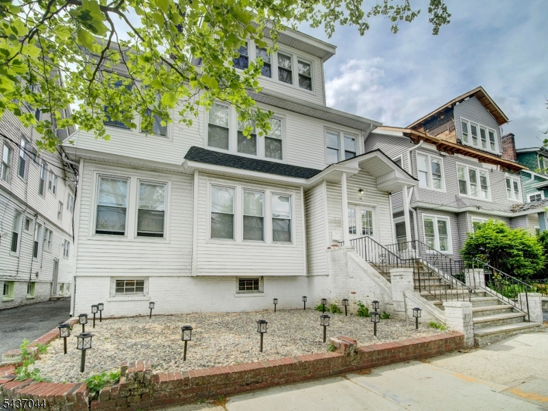 57 Poe Avenue Newark NJ 07106