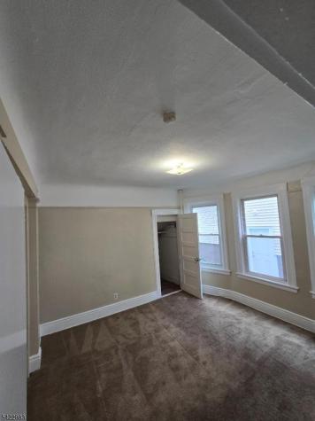314 William Street East Orange NJ 07017