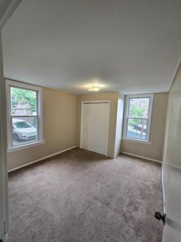 314 William Street East Orange NJ 07017