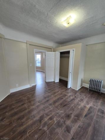 314 William Street East Orange NJ 07017