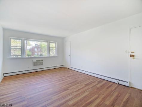 365 Bloomfield Avenue Verona NJ 07044