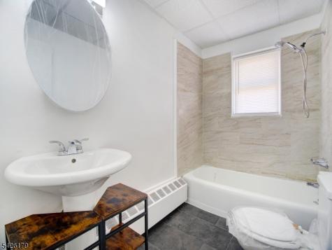 365 Bloomfield Avenue Verona NJ 07044