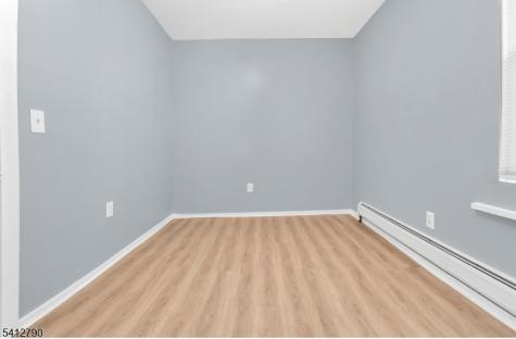 139 S 8th Street Newark NJ 07107
