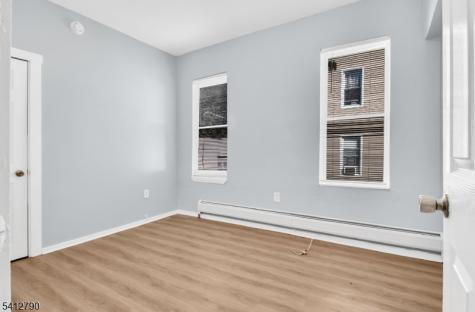 139 S 8th Street Newark NJ 07107