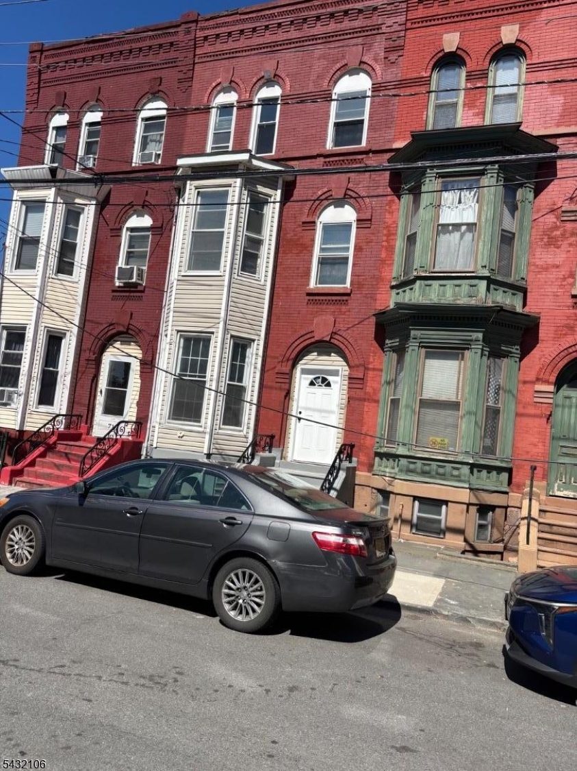 69 Columbia Street Newark NJ 07102