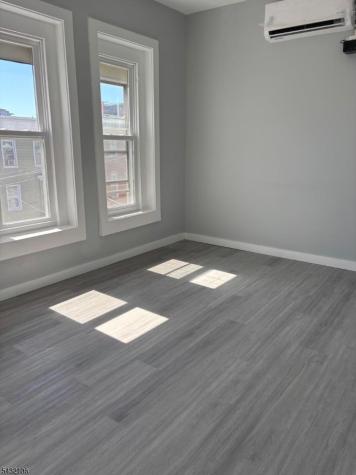 69 Columbia Street Newark NJ 07102