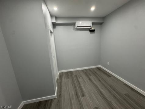 69 Columbia Street Newark NJ 07102