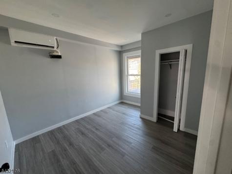 69 Columbia Street Newark NJ 07102