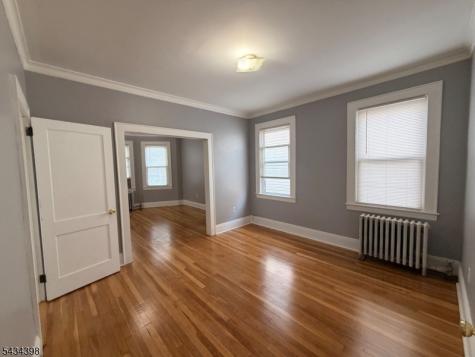 411 E Kinney Street Newark NJ 07105
