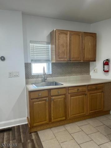 119 Columbus Place Roselle Park NJ 07204