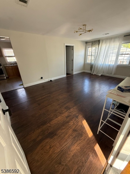 105 Norwood Street Newark NJ 07106