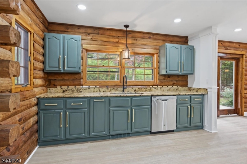 1058 Hoffman Road Bridgewater NJ 08807