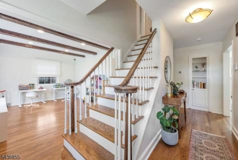496 Lincoln Avenue Ridgewood Village NJ 07450
